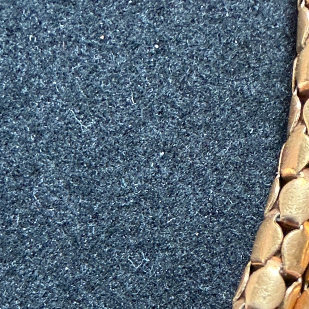 Bigney Knot simply Elegant Gold F Knot double strand Necklace( vintage) - Picture 6 of 8